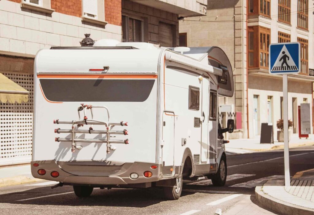 Aparcar tu caravana fácilmente en Madrid. 1 Aparcar tu caravana fácilmente en Madrid.