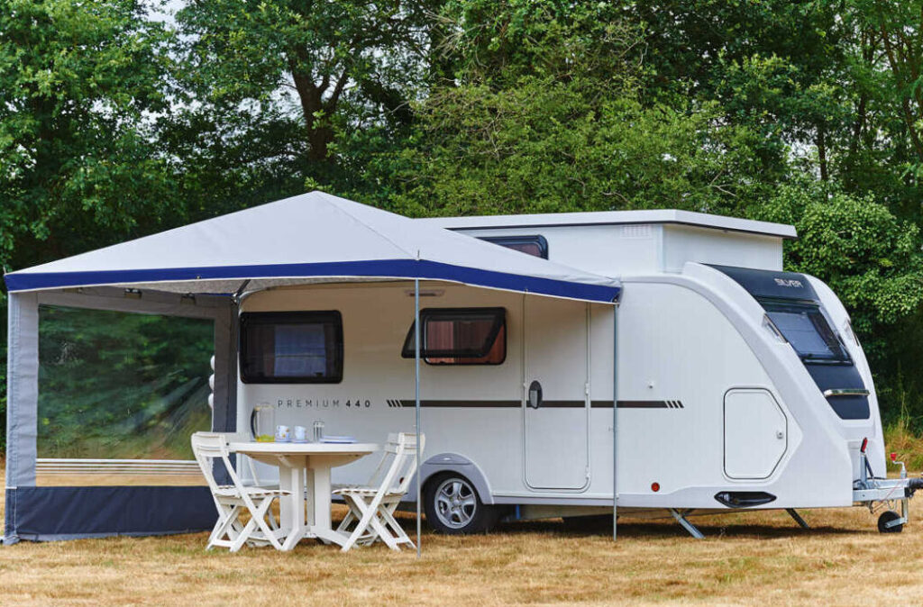 ¡Aprovecha la venta de caravanas fijas en el mejor camping de Valencia! 1 ¡Aprovecha la venta de caravanas fijas en el mejor camping de Valencia!