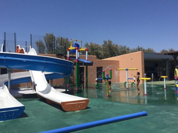 Camping en Almería: Diversión acuática asegurada con toboganes 1 Camping en Almería: Diversión acuática asegurada con toboganes