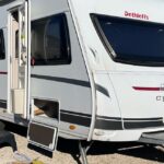 Caravana 750 kg con ducha: La combinación perfecta para una aventura cómoda