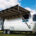 Caravanas americanas de aluminio: la última tendencia en viajes de lujo