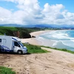 Descubre el encanto del País Vasco alquilando caravanas