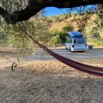 Descubre el paraíso en Huelva para caravanas: ¡El camping perfecto te espera!
