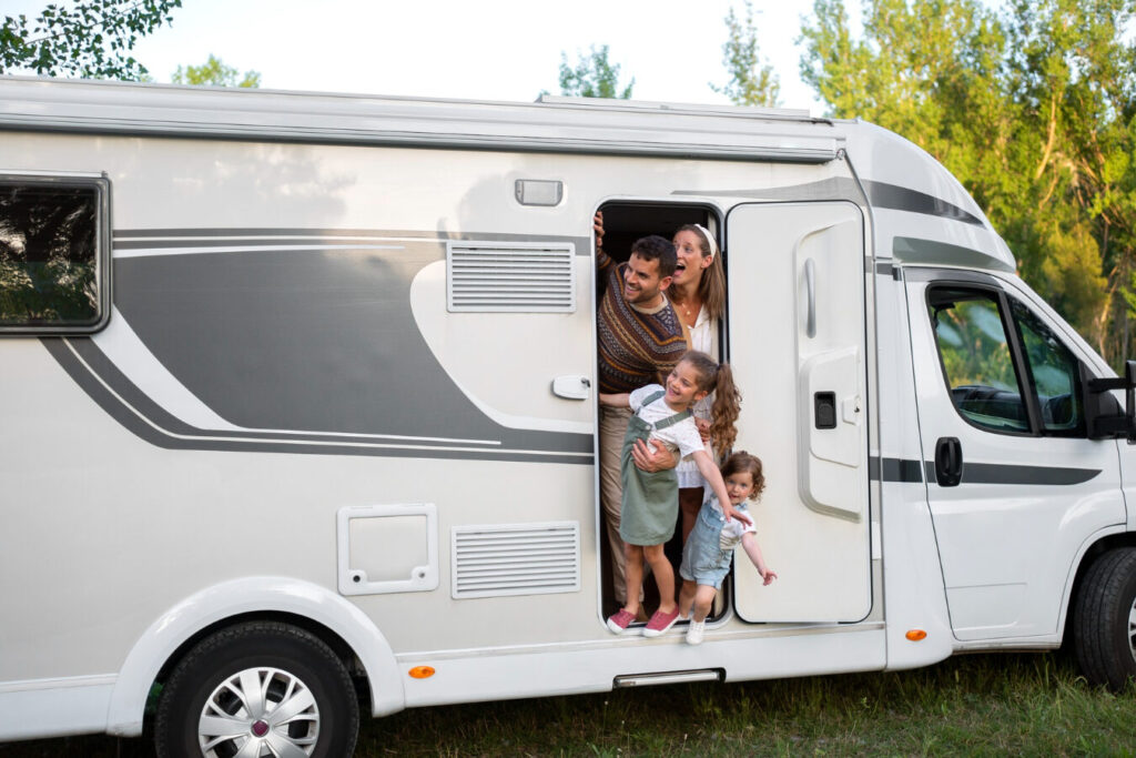 Descubre la aventura sobre ruedas: Alquiler de caravanas en Madrid 1 Descubre la aventura sobre ruedas: Alquiler de caravanas en Madrid