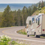 Descubre la libertad sobre ruedas con el alquiler de caravanas en Porriño