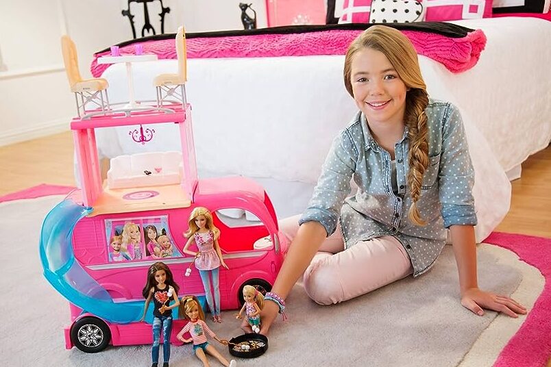 ¡Descubre los increíbles videos de la caravana de Barbie! 1 ¡Descubre los increíbles videos de la caravana de Barbie!