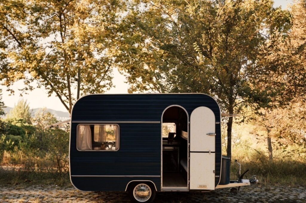 Descubre Sevilla alquilando una caravana y vive una aventura única 1 Descubre Sevilla alquilando una caravana y vive una aventura única