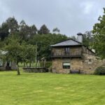 Descubre un paraíso único en nuestro camping con acogedoras casas en los árboles