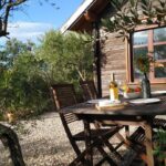 Encuentra tu refugio romántico en las cabañas de Andalucía