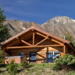 Escapa al encanto de una cabaña en la montaña