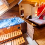 Exclusiva cabaña en Barcelona con jacuzzi privado para parejas