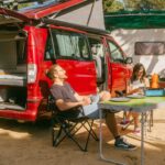 Experiencia única: vivir en una caravana en el paraíso del camping