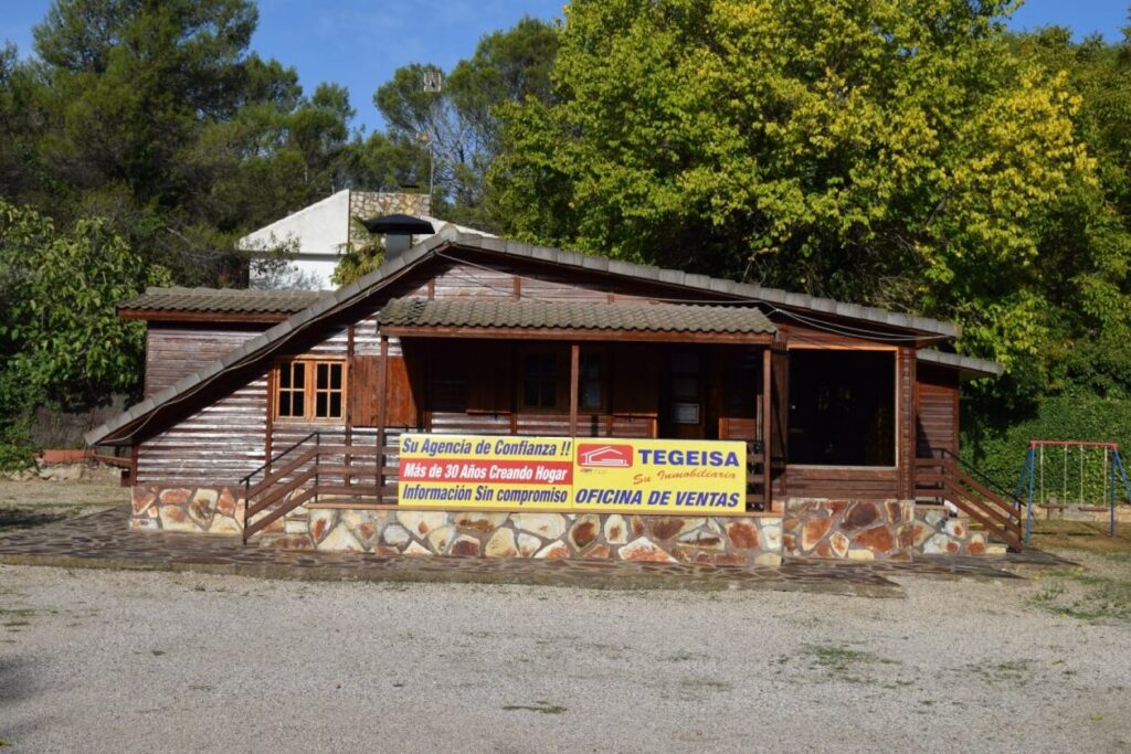 ¡Gran oportunidad! Venta de casas en el camping Los Carasoles 1 ¡Gran oportunidad! Venta de casas en el camping Los Carasoles