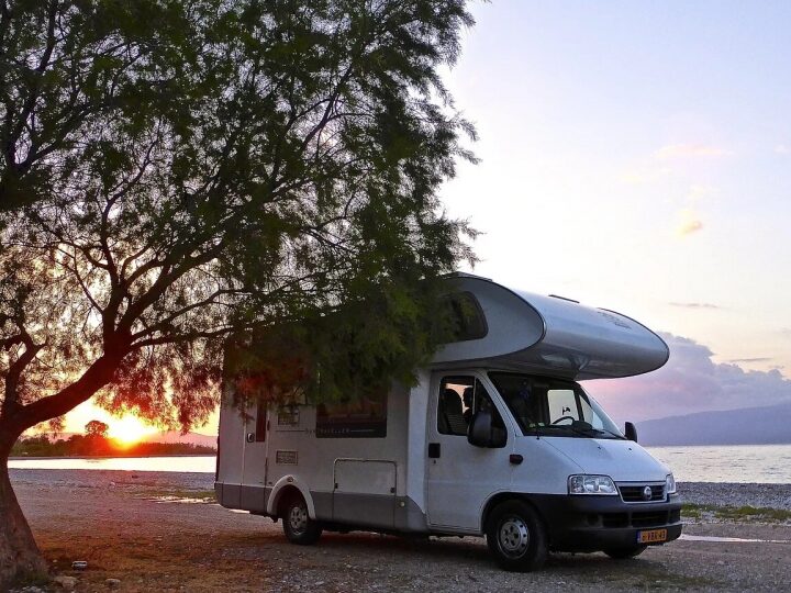 Nueva caravana fija en el encantador camping de Cádiz 1 Nueva caravana fija en el encantador camping de Cádiz
