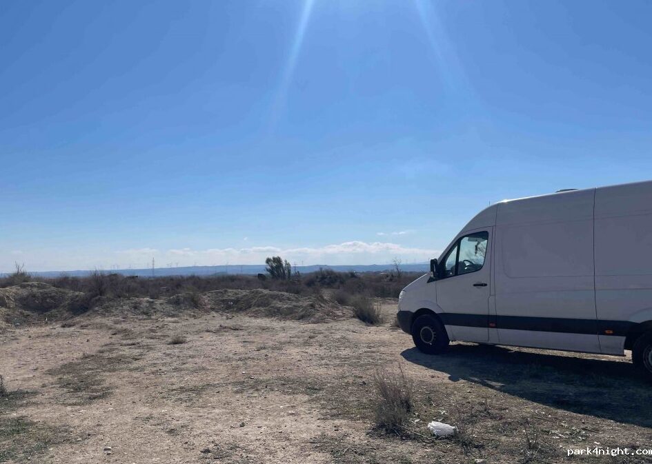 Nuevo parking de caravanas en La Puebla de Alfindén 1 Nuevo parking de caravanas en La Puebla de Alfindén