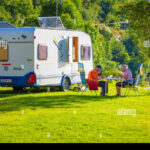 Vive la aventura en la caravana del Camping El Temple