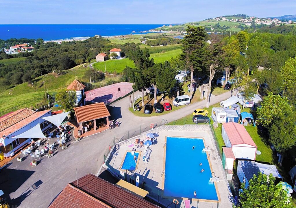 Bungalows en San Vicente de la Barquera: Disfruta de tu camping ideal 1 Bungalows en San Vicente de la Barquera: Disfruta de tu camping ideal