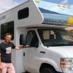 Descubre la comodidad de viajar en nuestra caravana 2 plazas con baño