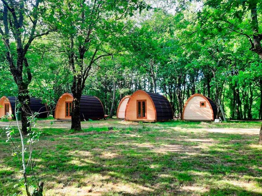 Descubre la magia del camping en Ribeira, Coruña: naturaleza y aventura en un solo lugar 1 Descubre la magia del camping en Ribeira, Coruña: naturaleza y aventura en un solo lugar