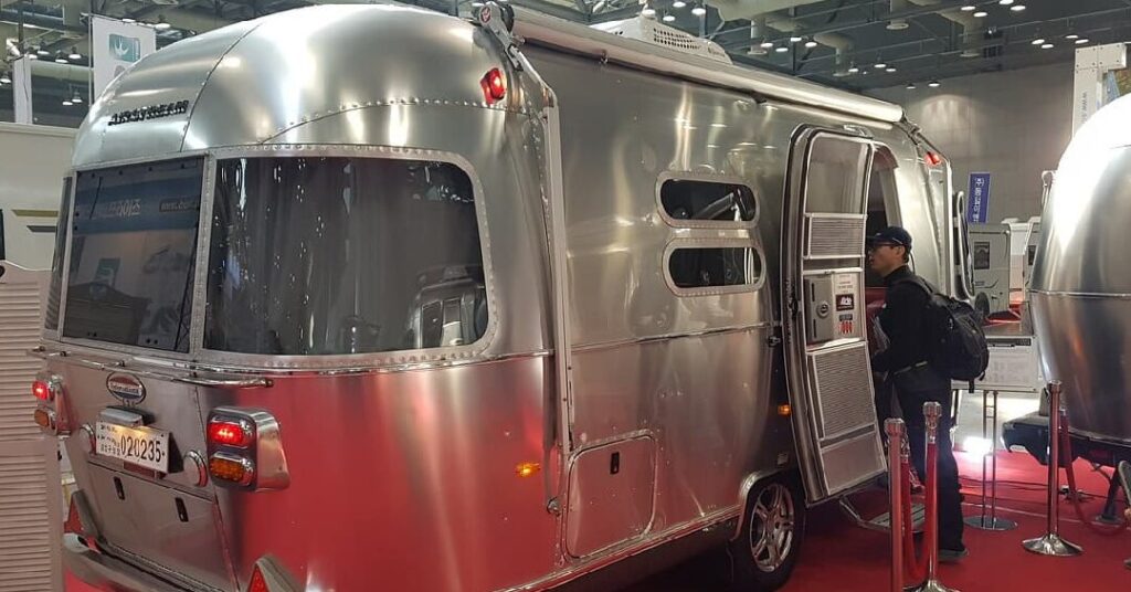 Descubre la mejor tienda de accesorios para caravana en Barcelona 1 Descubre la mejor tienda de accesorios para caravana en Barcelona