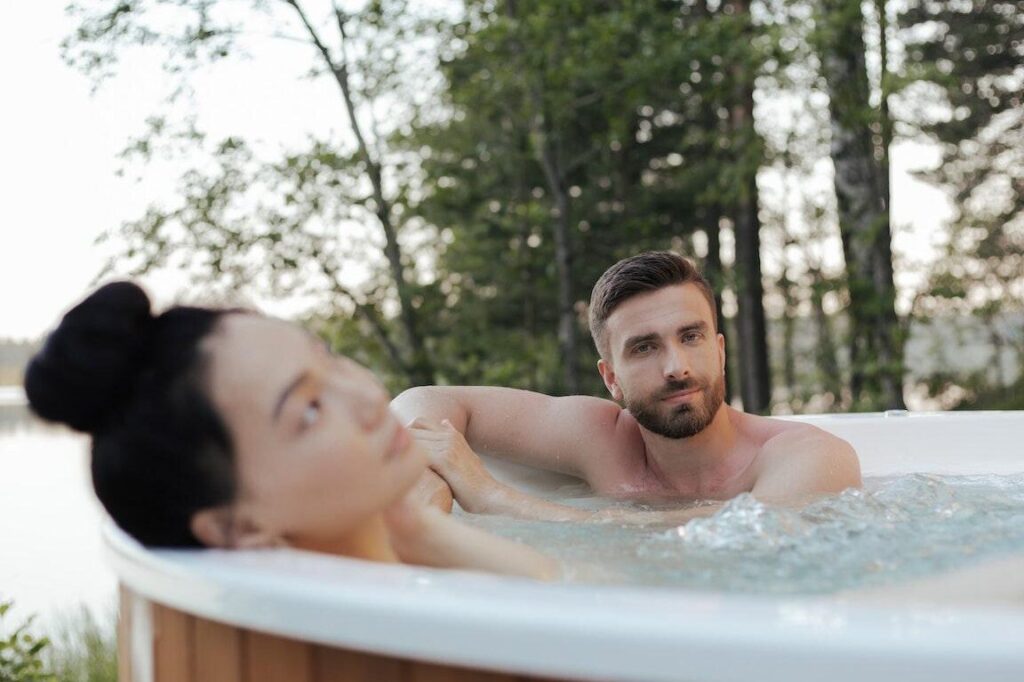 Escápate al lujo: Cabanas en Lugo con jacuzzi te esperan 1 Escápate al lujo: Cabanas en Lugo con jacuzzi te esperan