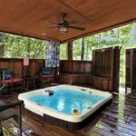 Escápate en pareja: Cabanas con jacuzzi para disfrutar al máximo