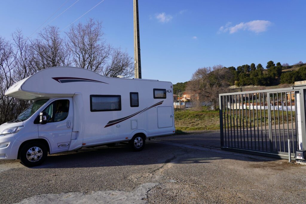 Naves seguras en Valladolid para guardar tus caravanas 1 Naves seguras en Valladolid para guardar tus caravanas