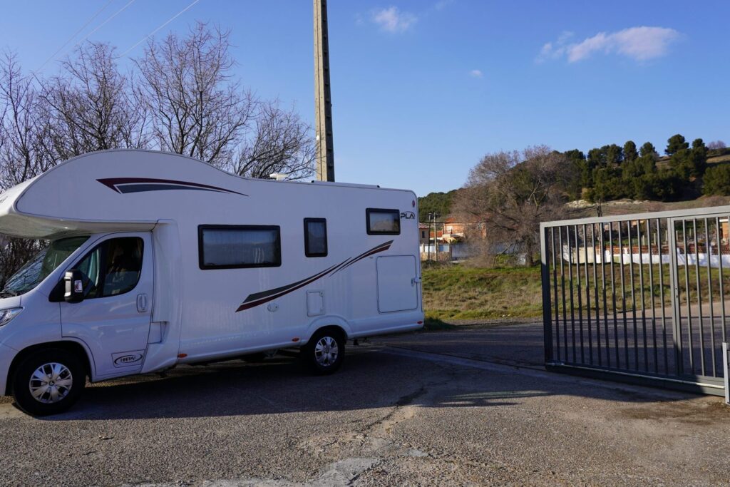 ¡Oferta imperdible! Caravanas segunda mano cerca de Alginet: Explora tu próximo hogar sobre ruedas. 1 ¡Oferta imperdible! Caravanas segunda mano cerca de Alginet: Explora tu próximo hogar sobre ruedas.